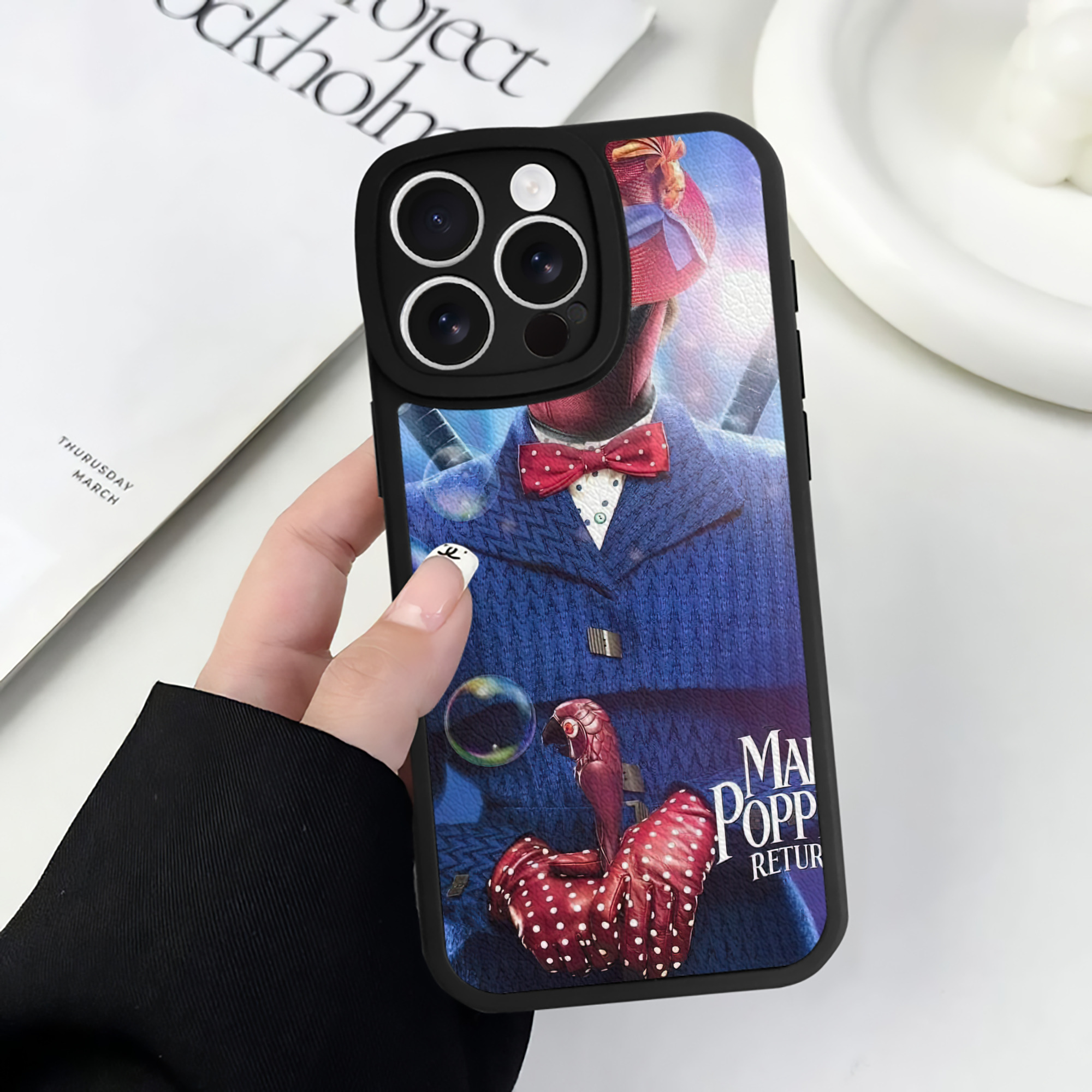 （画像用） Deadpool デッドプール 【iPhone 16シリーズ対応】シリコンスマホケース（レザー調） 材質：シリコン